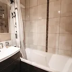 Guestready - De Charme Pres Du Buttes Chaumont * Paryż